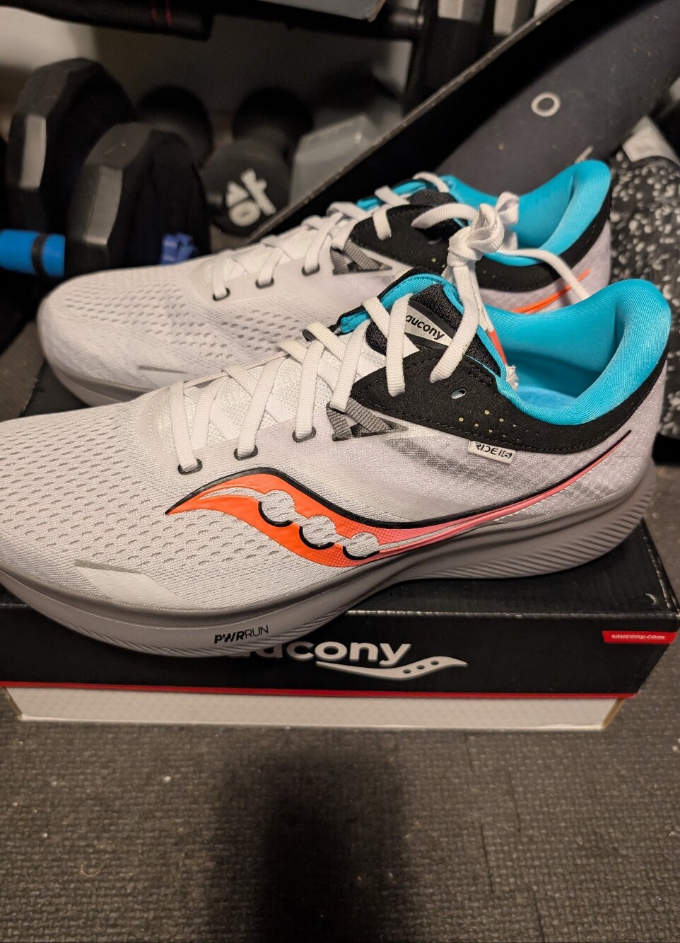 Saucony Mens Size 12 Ride 16